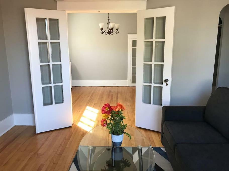 Bright, Clean, Private. In The Heart Of Downtown! Parking, Wi-Fi And Netflix Included Διαμέρισμα Οττάβα Εξωτερικό φωτογραφία
