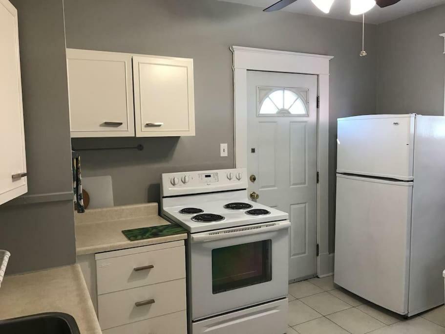 Bright, Clean, Private. In The Heart Of Downtown! Parking, Wi-Fi And Netflix Included Διαμέρισμα Οττάβα Εξωτερικό φωτογραφία